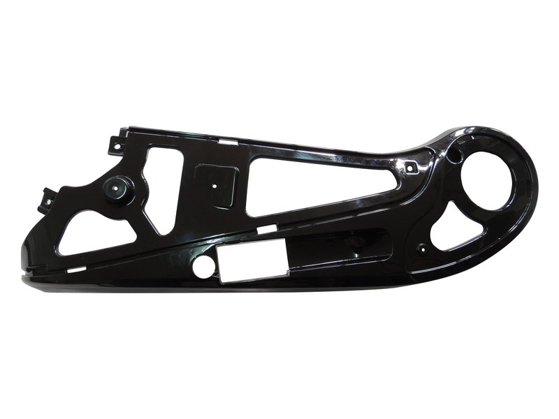 ALT PANEL BAĞLANTI PLASTİĞİ SOL (VOLTSCHOOL)